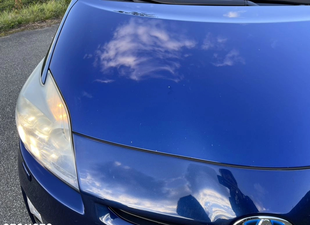 Toyota Prius cena 34000 przebieg: 340000, rok produkcji 2010 z Ślesin małe 742